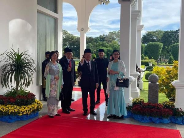 Kon Yeow takes oath of office as Penang chief minister for second term
